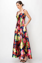 Load image into Gallery viewer, Flower Print Heart Neckline Sleeveless Maxi Skirt Dress