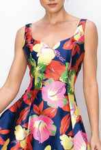 Load image into Gallery viewer, Flower Print Heart Neckline Sleeveless Maxi Skirt Dress