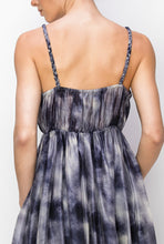 Load image into Gallery viewer, Sleeveless Pleated Detail Tie dye print Maxi Dress