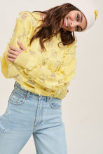 Load image into Gallery viewer, Checkerboard Pattern Fringed Sweater