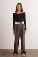 Load image into Gallery viewer, Diana Solid Wide-Leg Pants