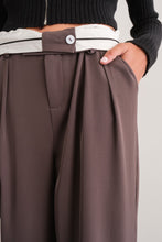 Load image into Gallery viewer, Diana Solid Wide-Leg Pants