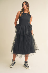 Sleeveless Tulle Contrasted Midi Dress