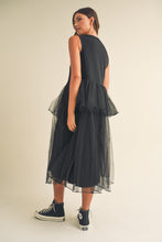 Load image into Gallery viewer, Sleeveless Tulle Contrasted Midi Dress