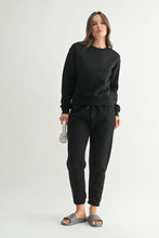 Load image into Gallery viewer, Classic Fit Fleece Sweatshirt