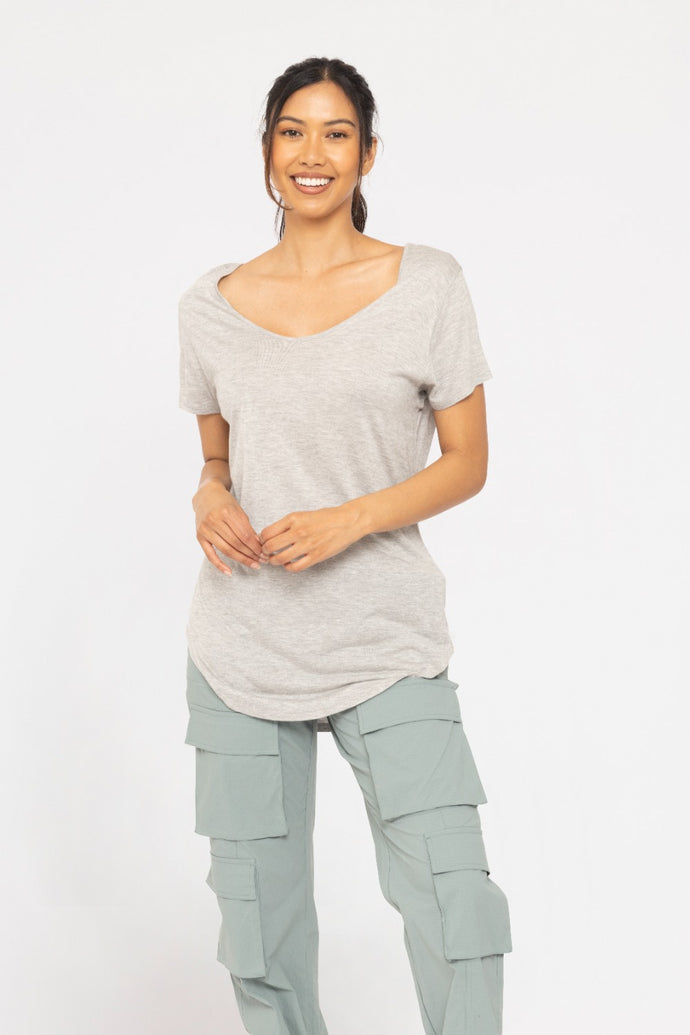 Essential Wave Side Top