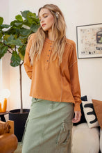 Load image into Gallery viewer, Contrast Stitch Long Sleeve Henley Knit Top