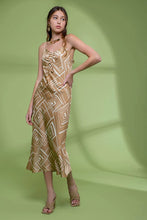 Load image into Gallery viewer, Geometric Print Front Tie Midi Dress