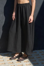 Load image into Gallery viewer, High Elastic Waist Midi Skirt with Pockets