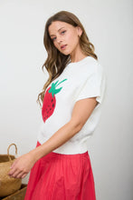 Load image into Gallery viewer, Strawberry Motif Short Sleeve Knit Pullover