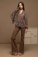 Load image into Gallery viewer, Floral Long Sleeve Blouse