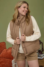 Load image into Gallery viewer, Solid Zip Up Puffer Vest