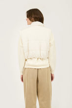 Load image into Gallery viewer, Cropped Zip up Cargo Puffer Vest