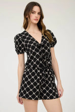 Load image into Gallery viewer, Bow Pattern Front Tie Puff Sleeve Linen Blouse
