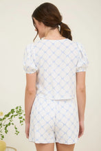 Load image into Gallery viewer, Bow Pattern Front Tie Puff Sleeve Linen Blouse