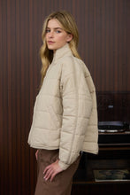 Load image into Gallery viewer, Square Quilted Zip-up Puffer Jacket