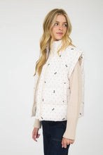 Load image into Gallery viewer, Polka Dot Bow Pattern Zip-up Puffer Vest