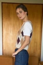 Load image into Gallery viewer, Argyle Pattern Button Down Knit Cardigan Vest