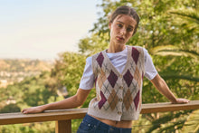 Load image into Gallery viewer, Argyle Pattern Button Down Knit Cardigan Vest