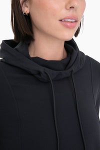 Boxy Active Essential Hoodie Pullover with Thumb Holes