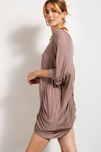 Load image into Gallery viewer, Loose Fit and Ruched Detailed Top