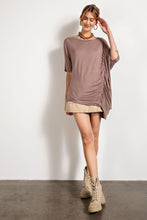 Load image into Gallery viewer, Loose Fit and Ruched Detailed Top