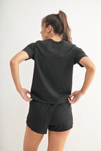 Load image into Gallery viewer, Classic Boxy Fit Tee