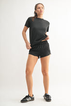 Load image into Gallery viewer, Classic Boxy Fit Tee