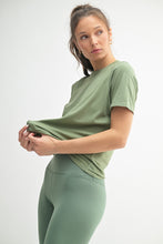 Load image into Gallery viewer, Classic Boxy Fit Tee