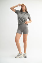 Load image into Gallery viewer, Classic Boxy Fit Tee