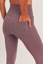 Load image into Gallery viewer, Tapered Band Solid Leggings